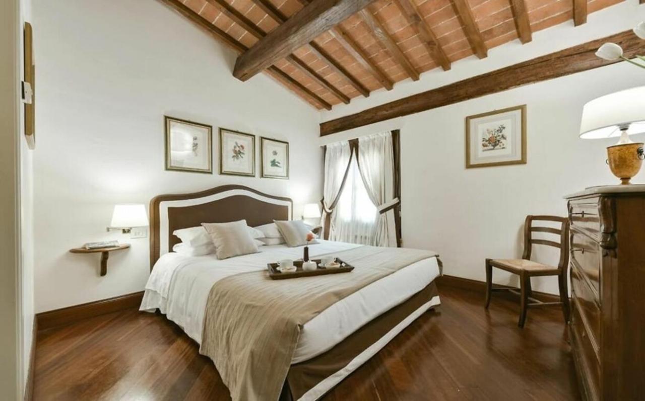 Palazzo Medici Apartments Florence Exterior photo