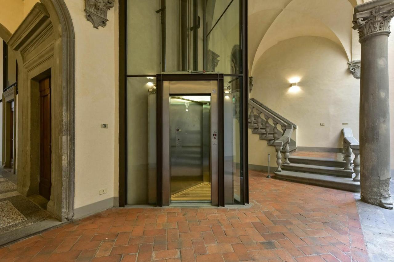Palazzo Medici Apartments Florence Exterior photo